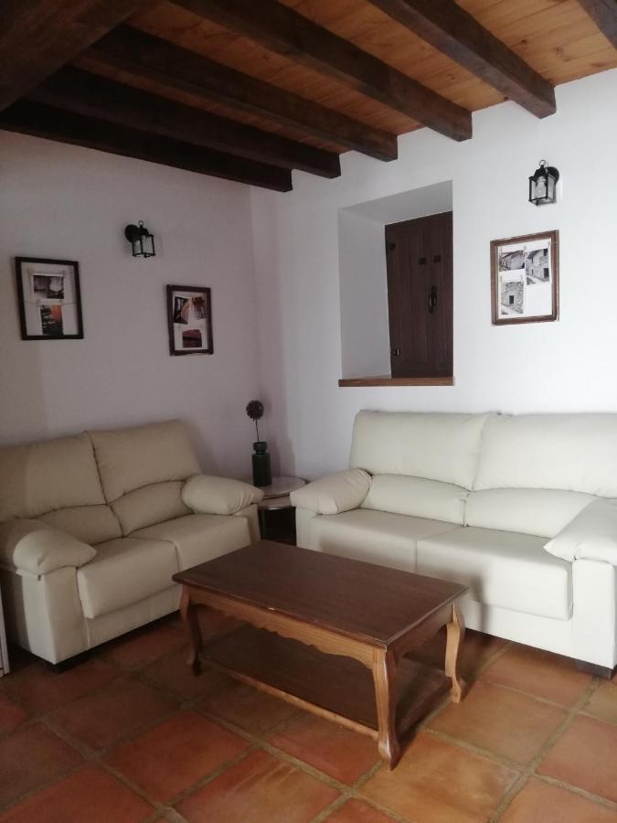 Casa Rural El Enebro 4 Estrellas Navamorcuende المظهر الخارجي الصورة